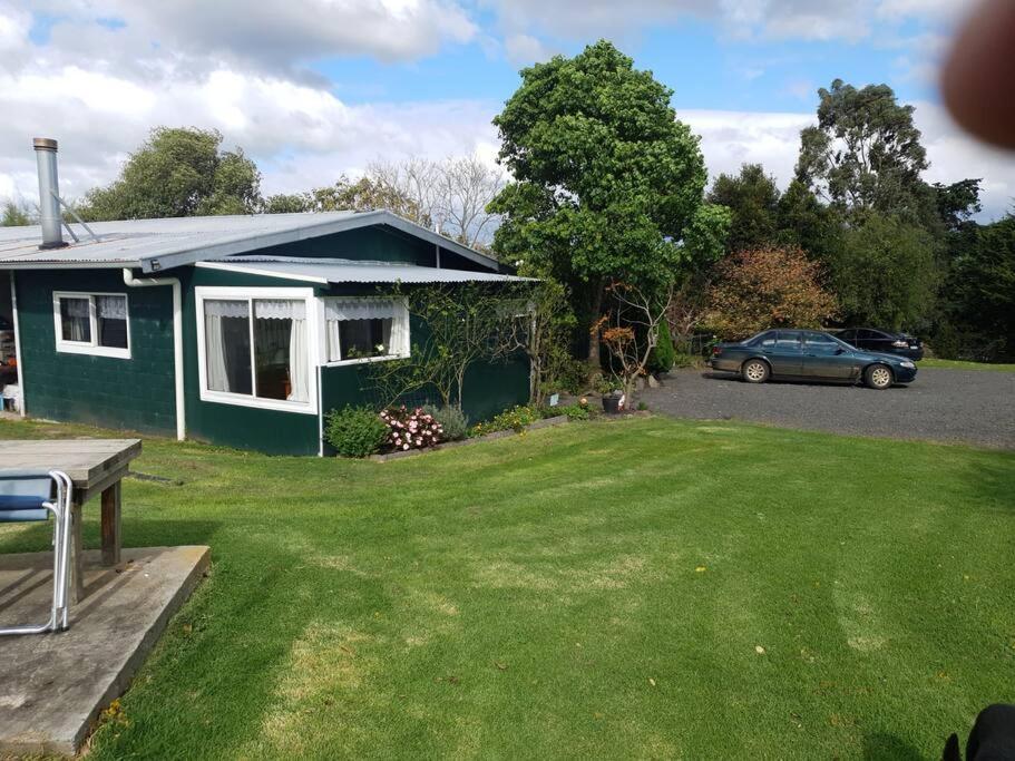 Handsome Hills Dairy Retreat Won Wron Exterior photo
