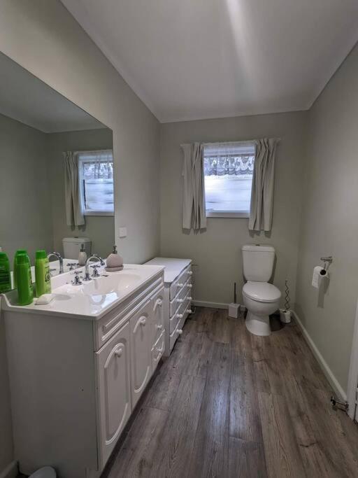 Handsome Hills Dairy Retreat Won Wron Exterior photo